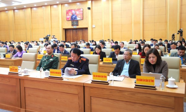 Cao Bằng: Đại biểu HĐND tỉnh đề nghị làm rõ số liệu, tiến độ và trách nhiệm trong thực hiện các chỉ tiêu năm 2025